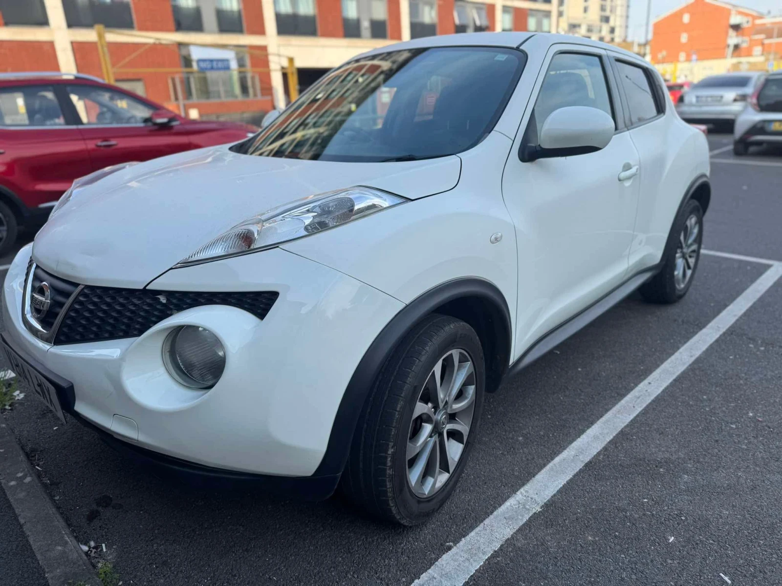 Nissan Juke Десен волан - изображение 4
