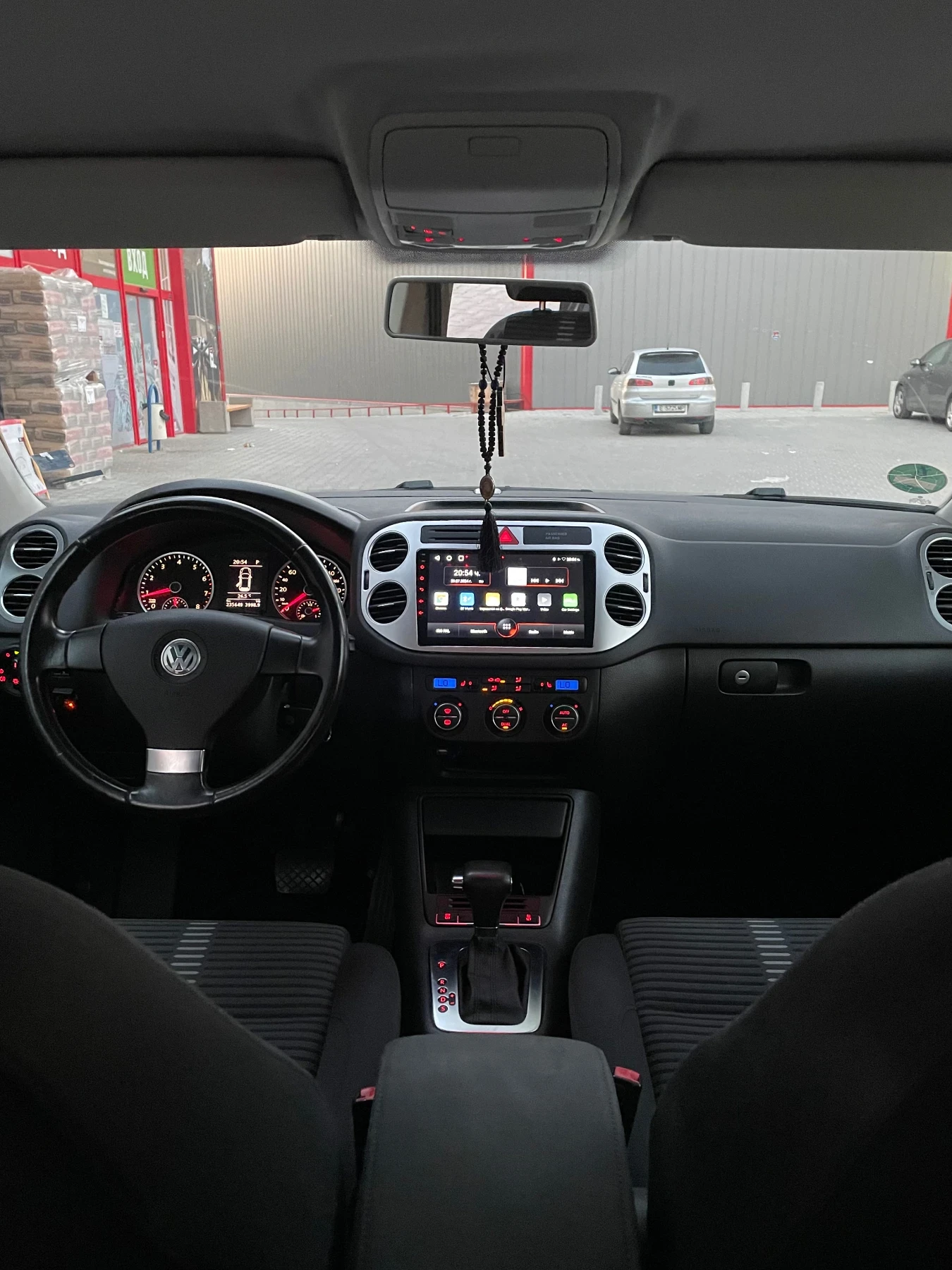 VW Tiguan 2.0 TSI 4Motion Automatic Navi GAZ  BARTER - изображение 8
