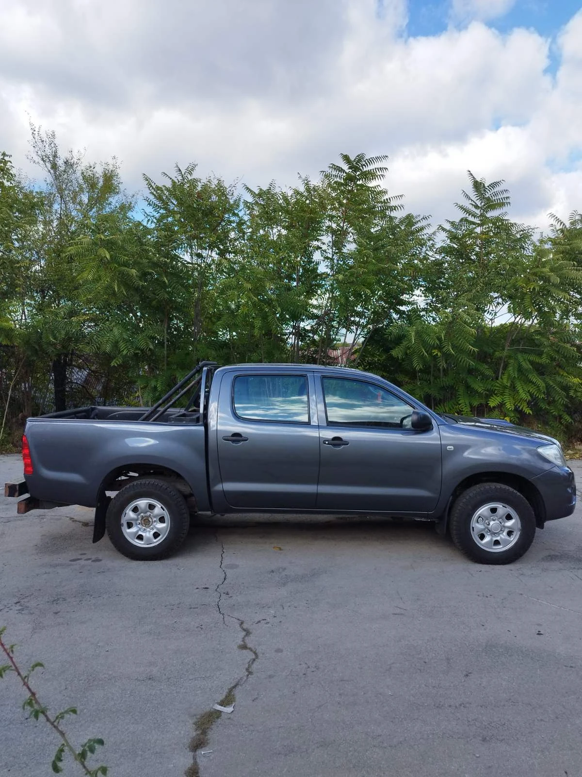 Toyota Hilux 2.5 - изображение 4