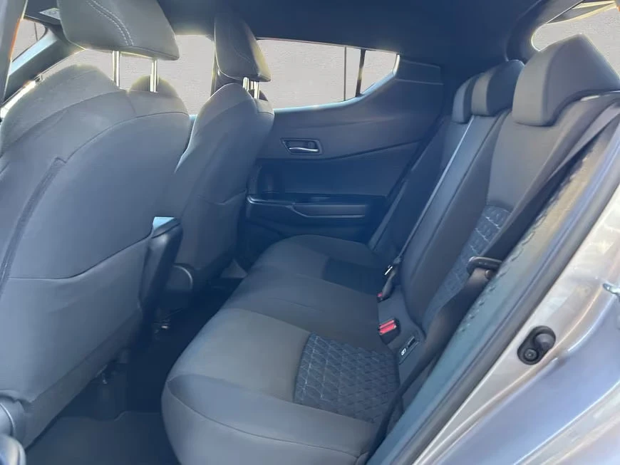 Toyota C-HR 2.0HEV/184HP/CAM/ACC/CARPLAY/KLESS/L.ASS/LED/916f | Mobile.bg   12