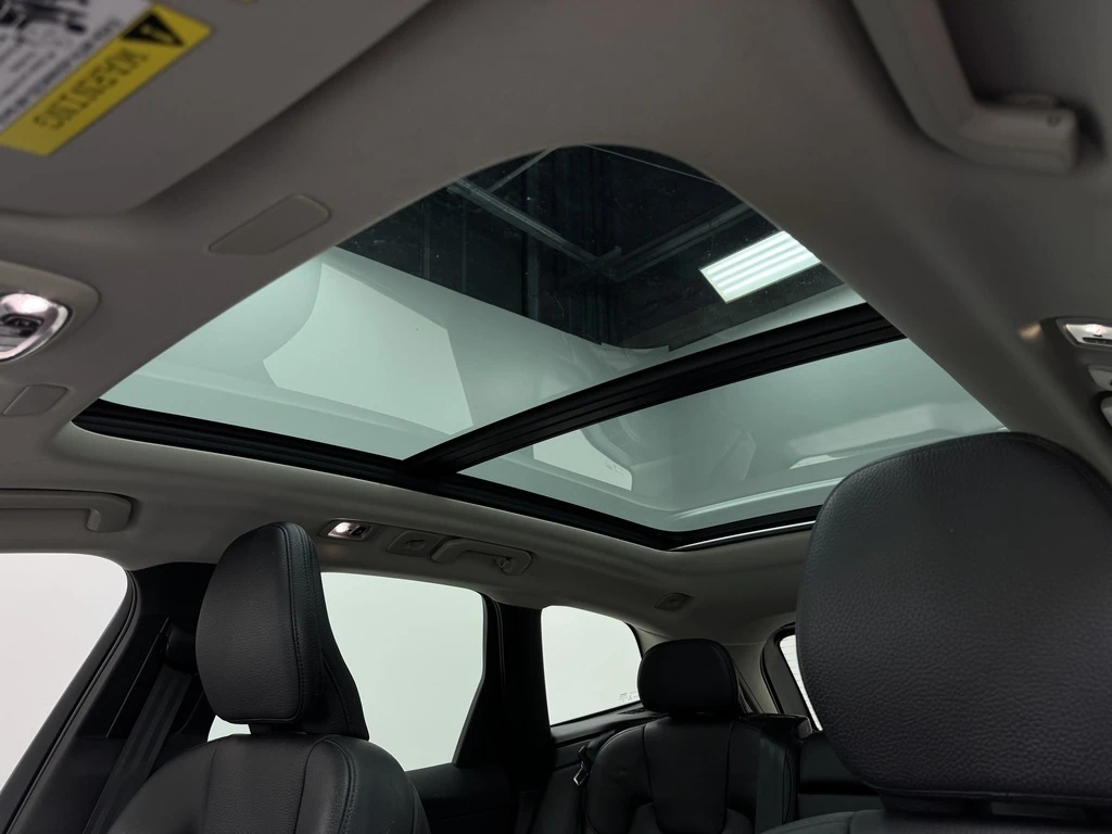 Volvo XC60  XC60 T6 MOMENTUM - изображение 10