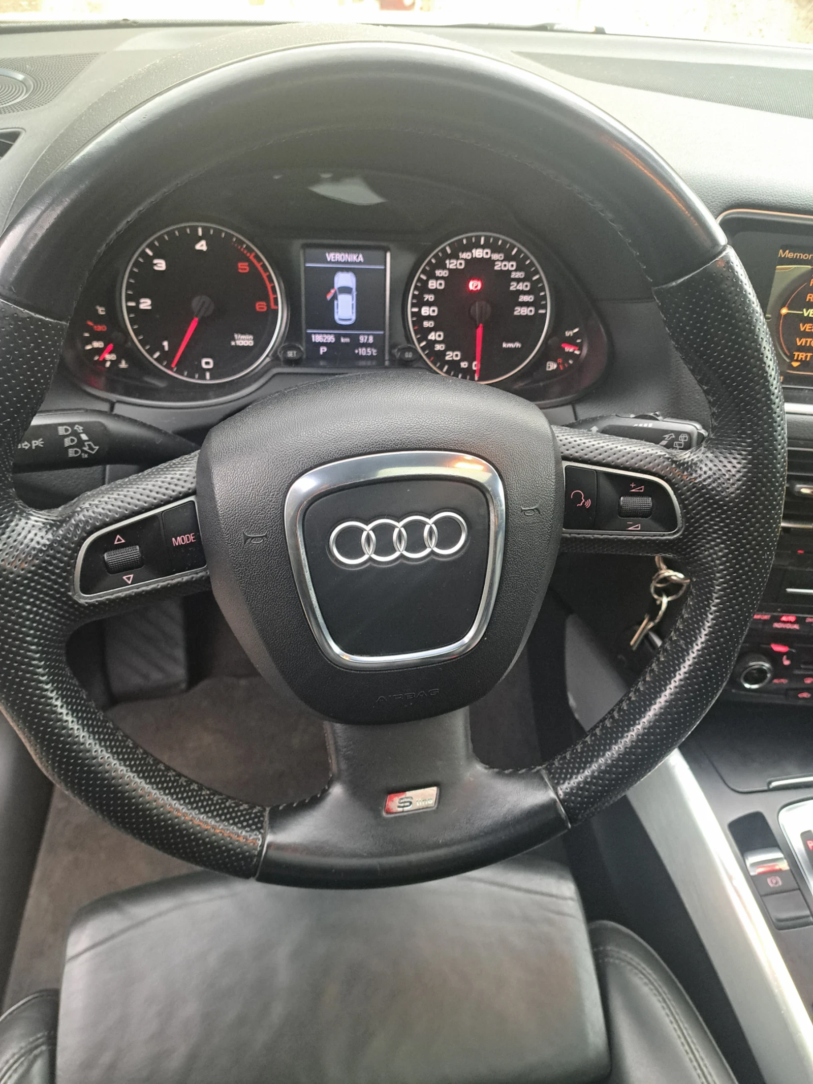 Audi Q5 3xS-LINE, снимка 6 - Автомобили и джипове - 53484298
