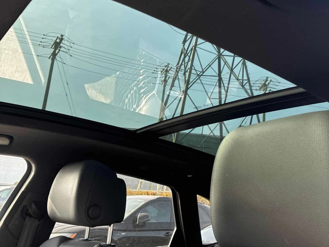 Audi Q5 Technik| DISTRONIC | 360 | ДИГИТАЛНО ТАБЛО | ПАНО, снимка 13 - Автомобили и джипове - 53741373