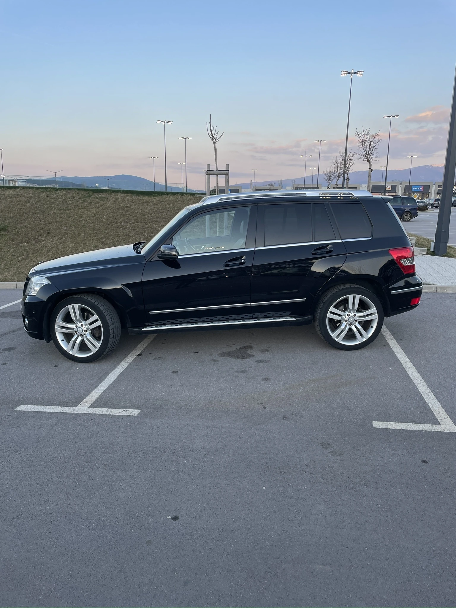 Mercedes-Benz GLK 320 cdi 4MATIC Sort pacet Harman/kardon, снимка 5 - Автомобили и джипове - 53778209