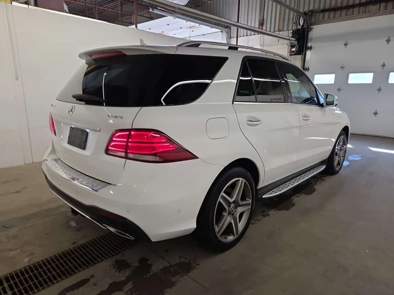 Mercedes-Benz GLE 400 * CARFAX * ���� �� �� | Mobile.bg � ����������� 3