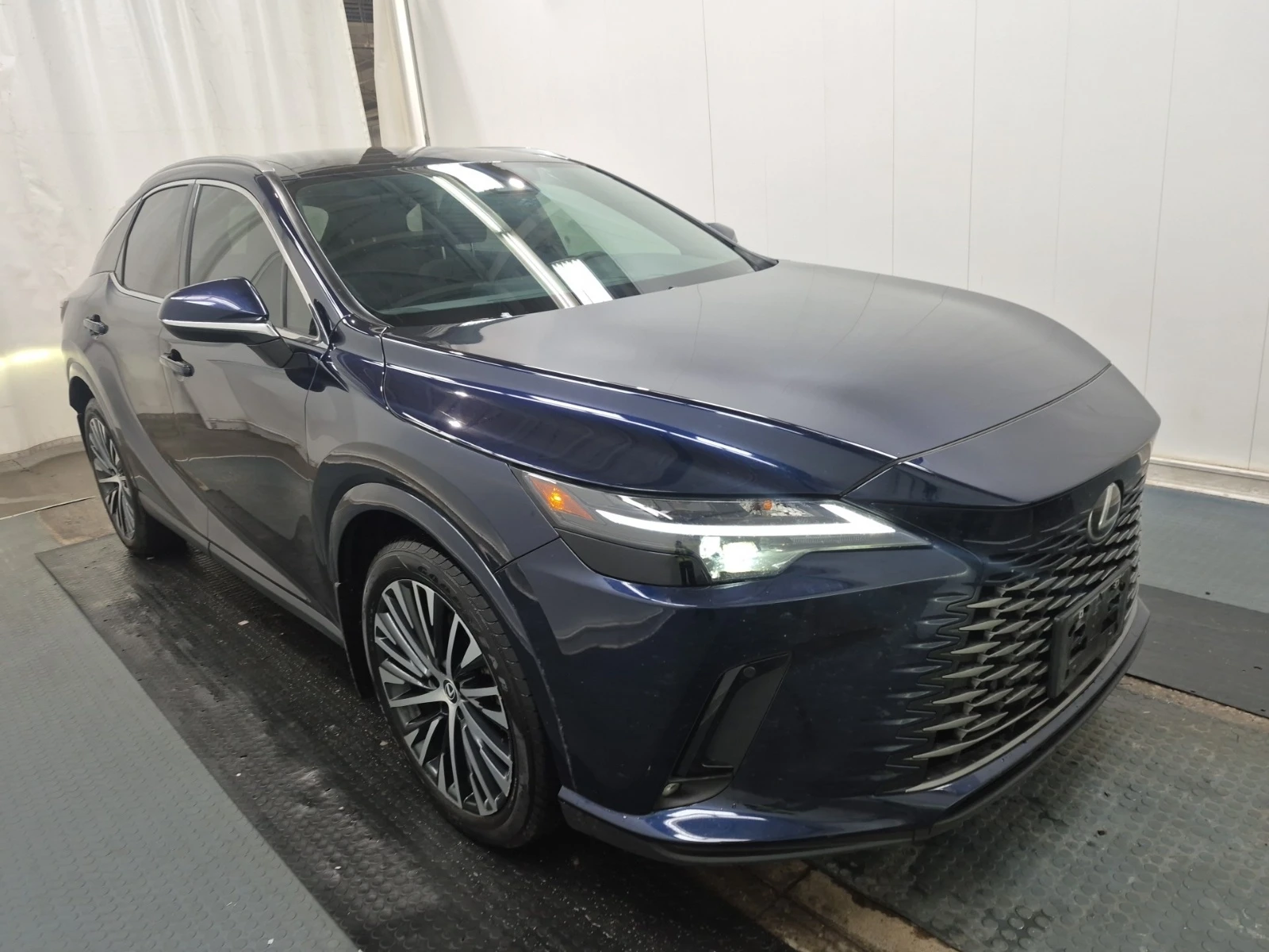 Lexus RX 350 * * CARFAX * * АВТО КРЕДИТ * * , снимка 2 - Автомобили и джипове - 54072225