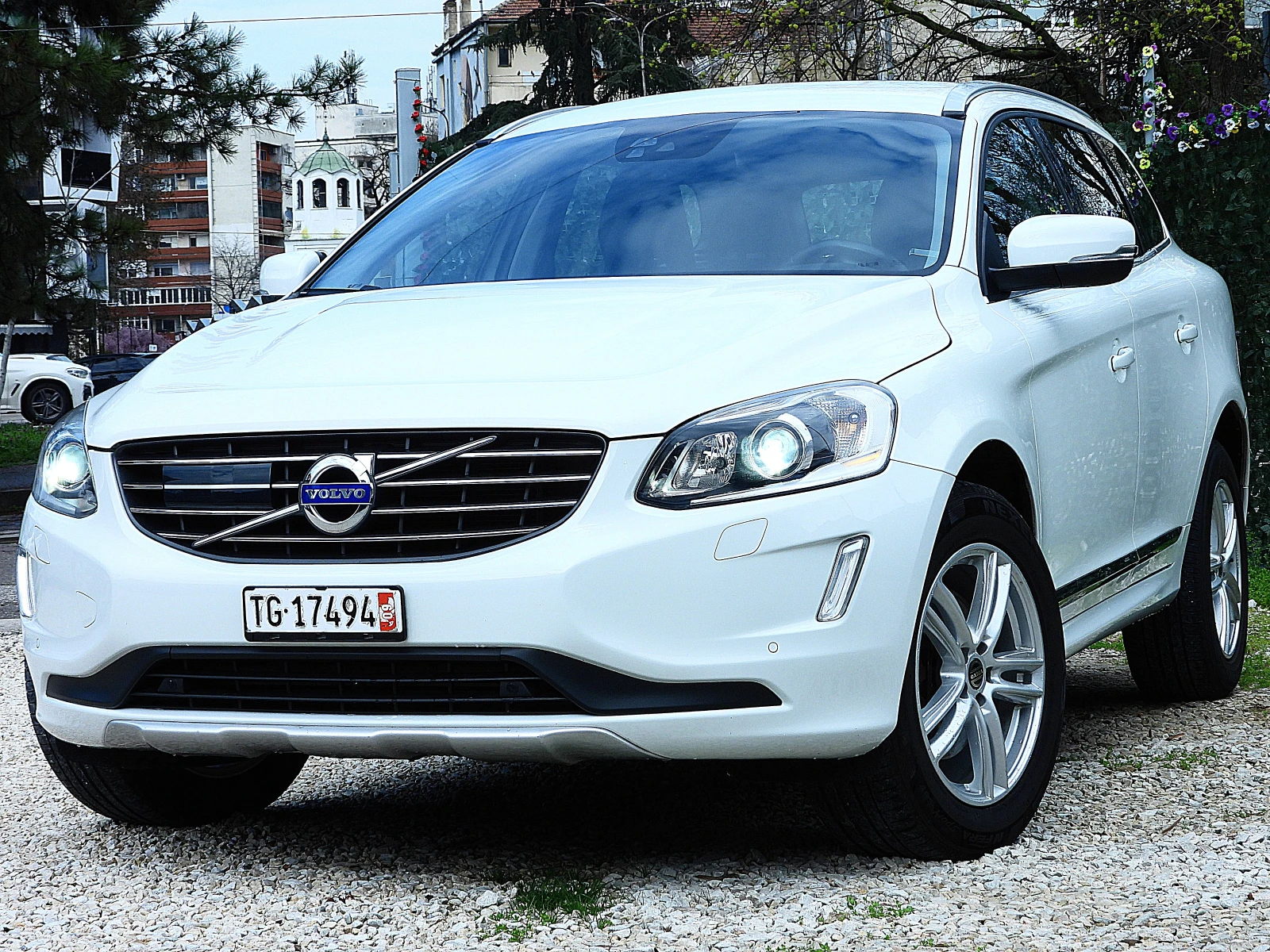 Volvo XC60 2.4/D5/205к.с/ШВЕЙЦАРИЯ-LUX/ДИСТРОНИК/BLISS/LANE 