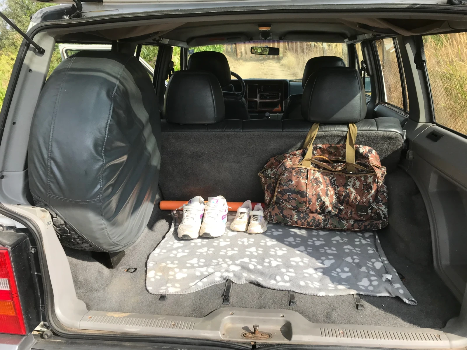 Jeep Cherokee, снимка 6 - Автомобили и джипове - 54335030