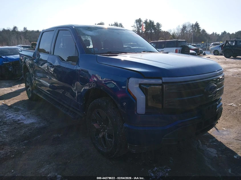 Ford F150 F-150 Lightning Lariat