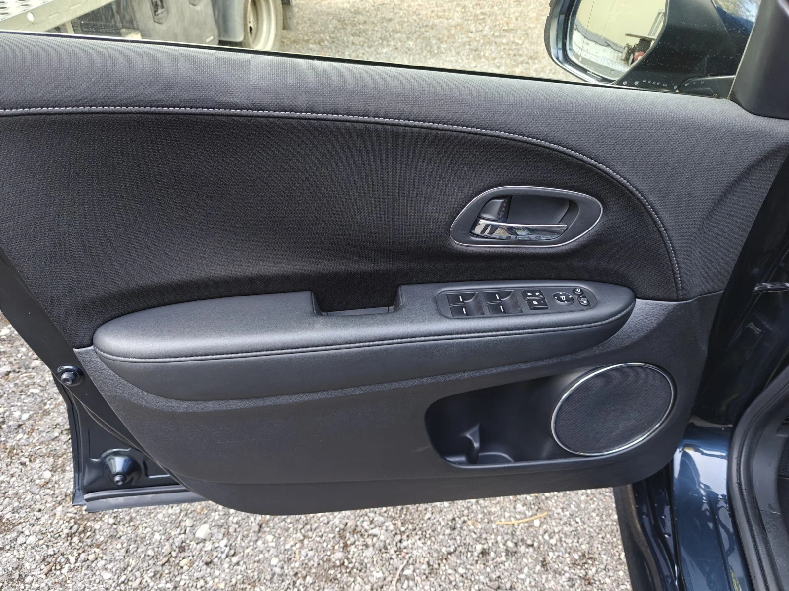 Honda Hr-v 1.5 130hp FACE, снимка 10 - Автомобили и джипове - 54670967