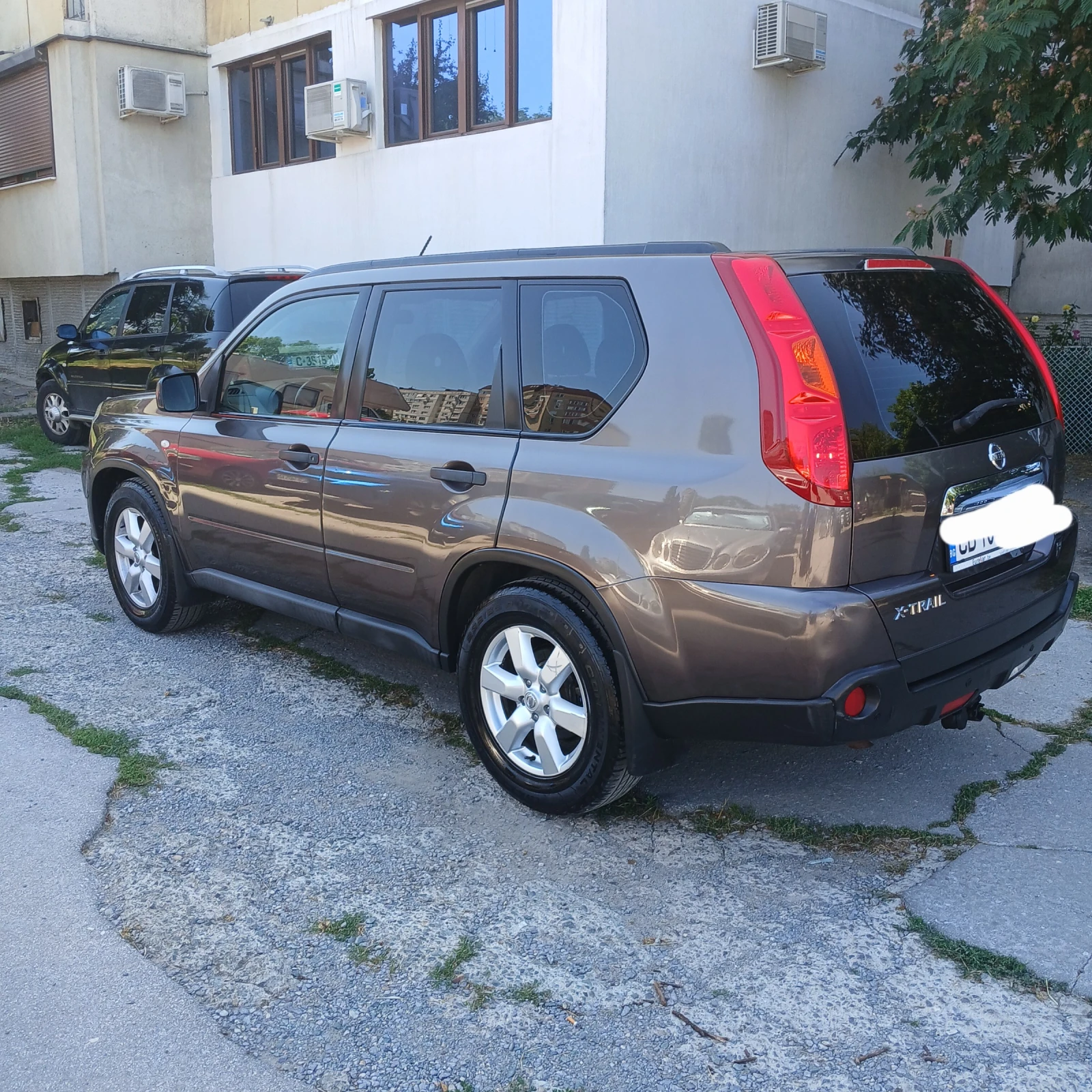 Nissan X-trail 6 СКОРОСТИ 4х4 , снимка 4 - Автомобили и джипове - 55498958