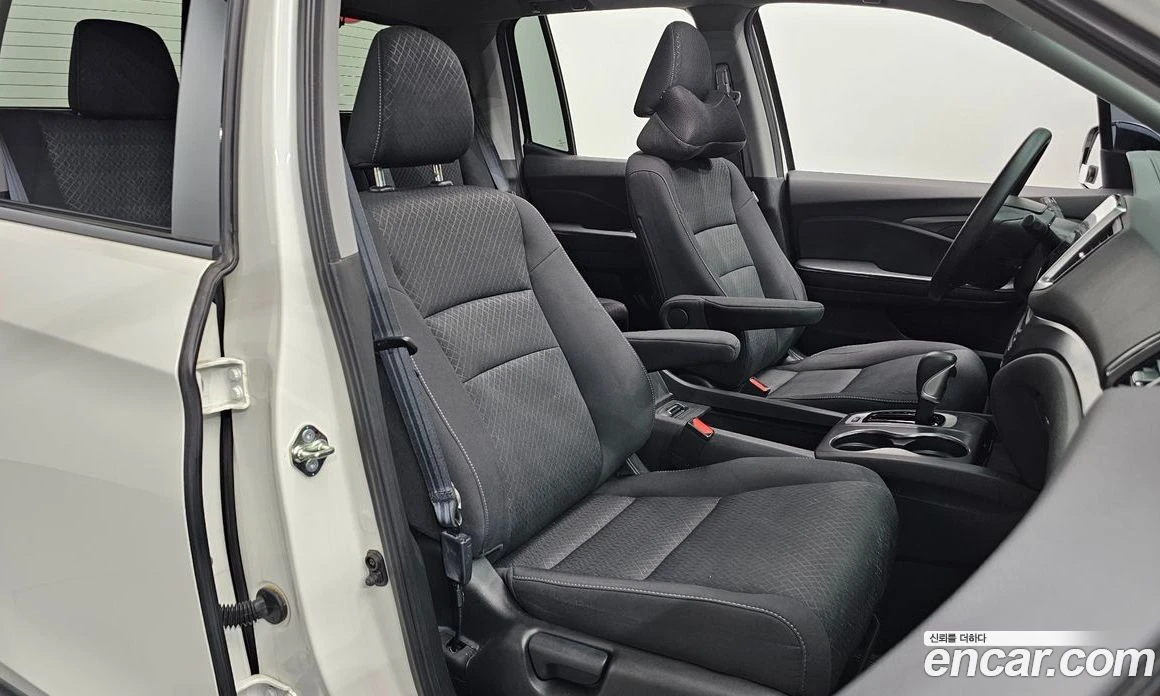 Honda Ridgeline 3.5, снимка 17 - Автомобили и джипове - 55668954