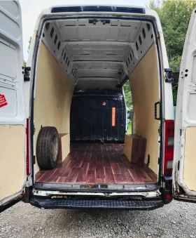 Iveco 35c11, снимка 8