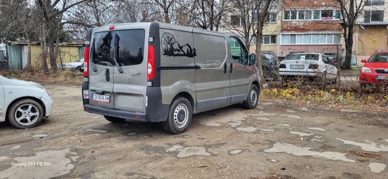 Renault Trafic, снимка 5 - Бусове и автобуси - 49361700