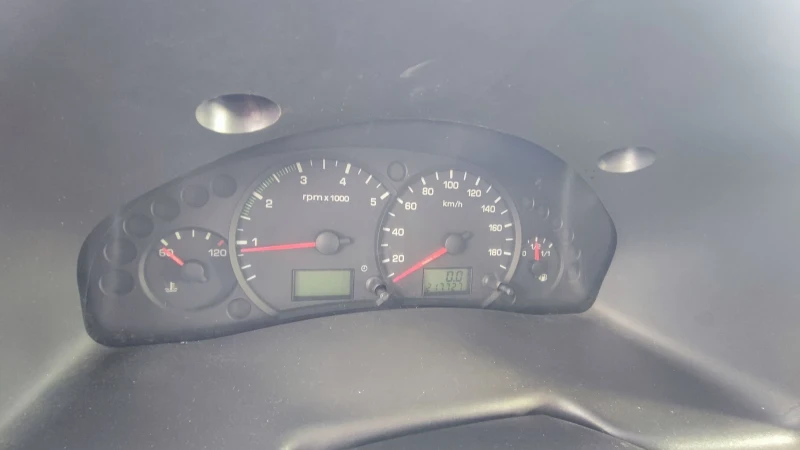 Ford Transit 90т330, снимка 7 - Бусове и автобуси - 53255630