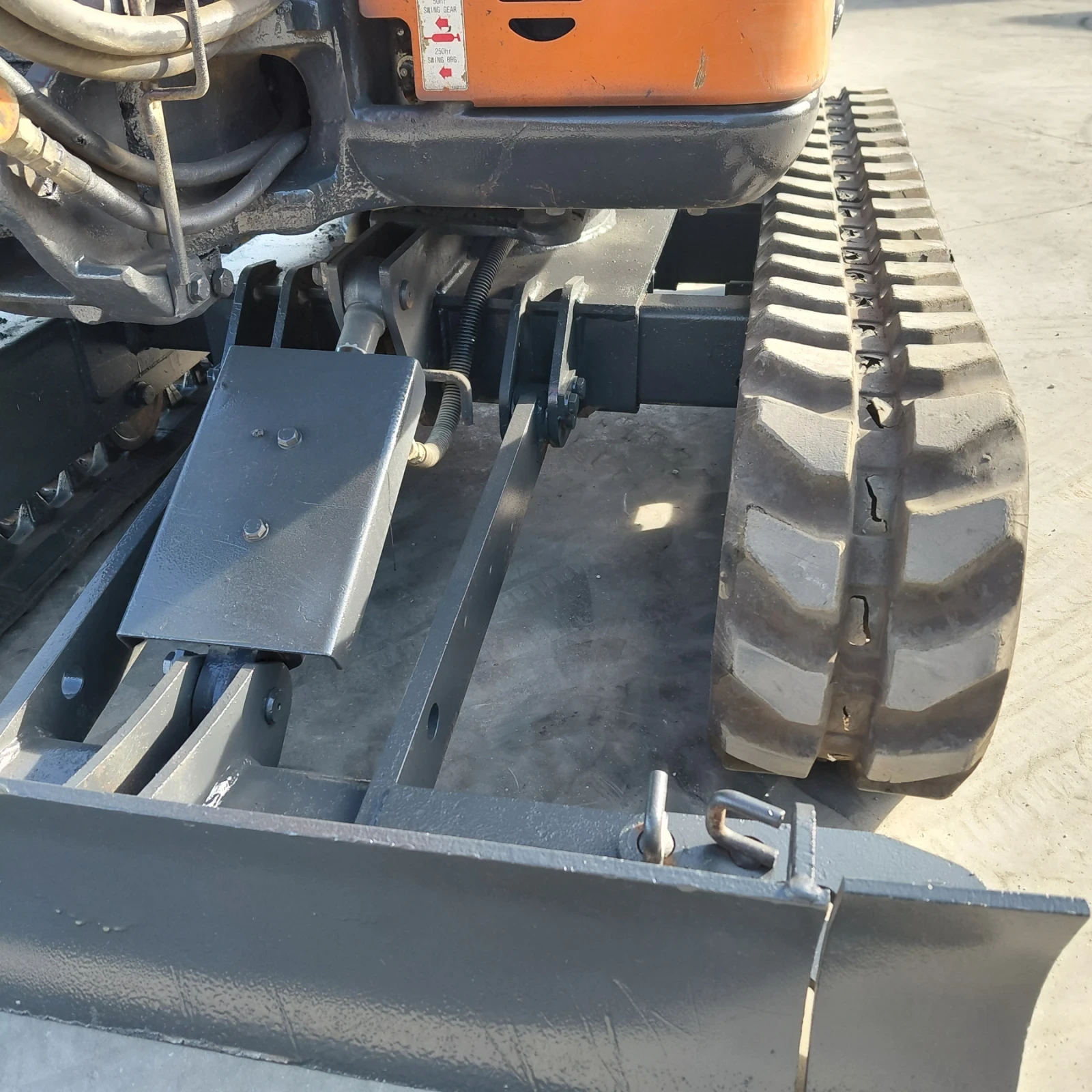����� Hitachi ZX10U-6 * ���������� ������ * ����� �� ��� * *  | Mobile.bg � ����������� 11