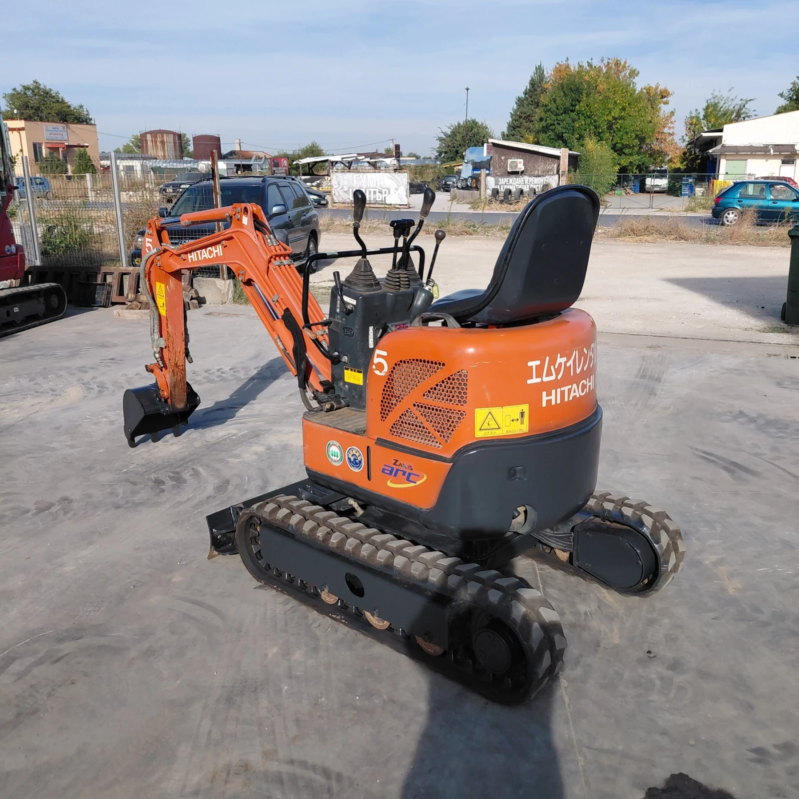 ����� Hitachi ZX10U-6 * ���������� ������ * ����� �� ��� * *  | Mobile.bg � ����������� 3