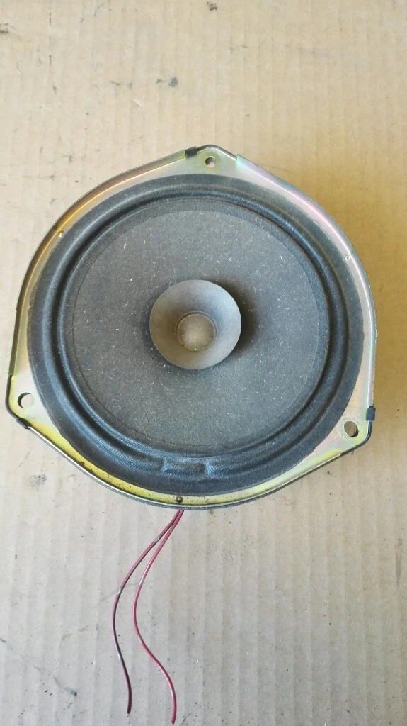 Тонколона предна дясна Дейхатсу Териос