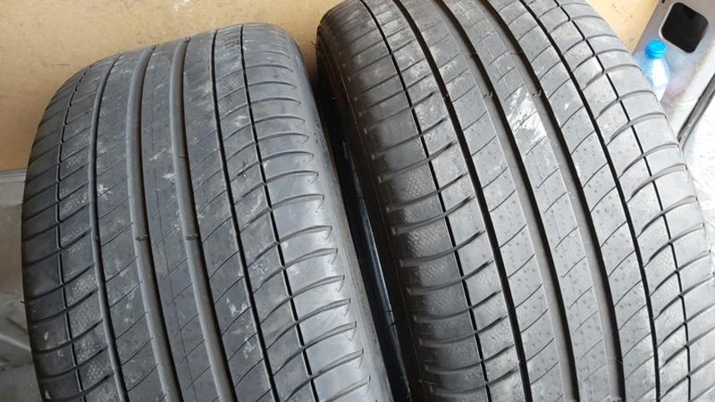 Гуми Летни 275/40R19, снимка 3 - Гуми и джанти - 28771050