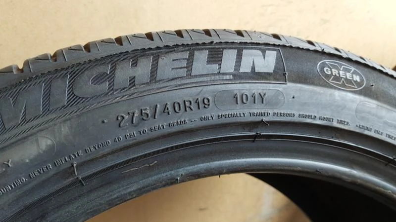 Гуми Летни 275/40R19, снимка 7 - Гуми и джанти - 28771050