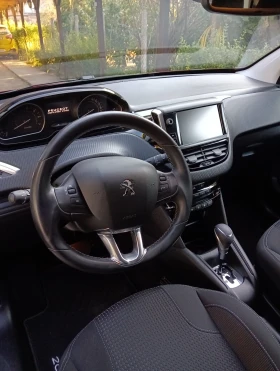 Peugeot 208 АВТОМАТИК 50к км, снимка 7