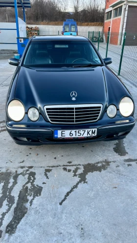 Mercedes-Benz E 270, снимка 2