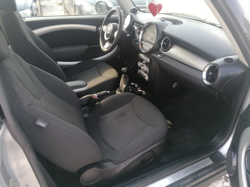 Mini Cooper, снимка 11 - Автомобили и джипове - 46245606