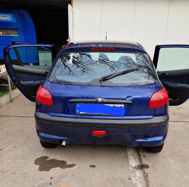 Peugeot 206, снимка 5 - Автомобили и джипове - 48436594