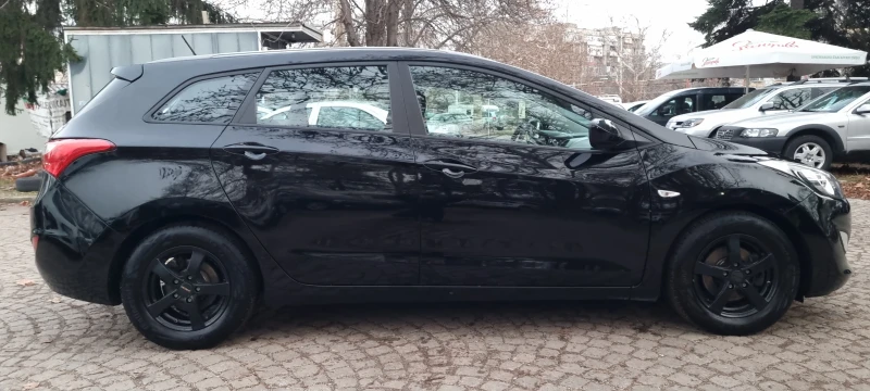 Hyundai I30 1.4i * FACELIFT* * ШВЕЙЦАРИЯ* , снимка 4 - Автомобили и джипове - 48694920