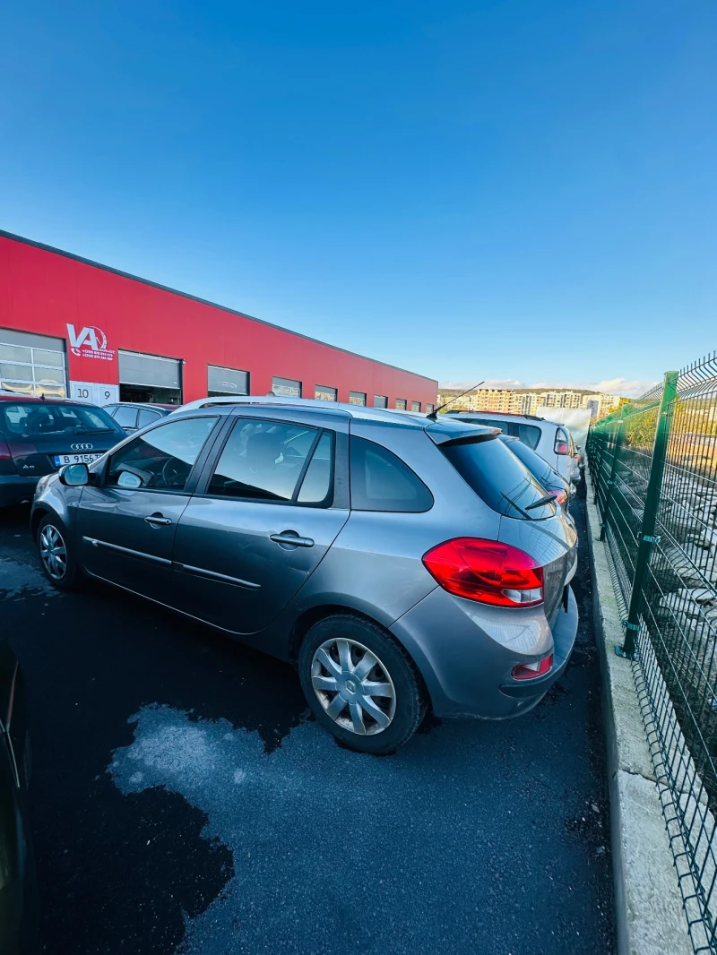 Renault Clio, снимка 3 - Автомобили и джипове - 52373986