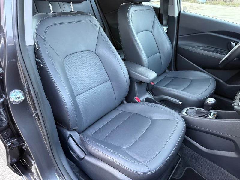 Kia Rio 1.4i AUTOMATIC , снимка 12 - Автомобили и джипове - 52841905