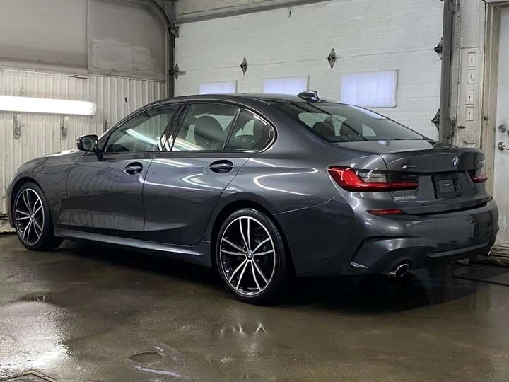 BMW 330 330i xDrive * M SPORT + PREMIUM PACKAGE!!, снимка 3 - Автомобили и джипове - 53824246