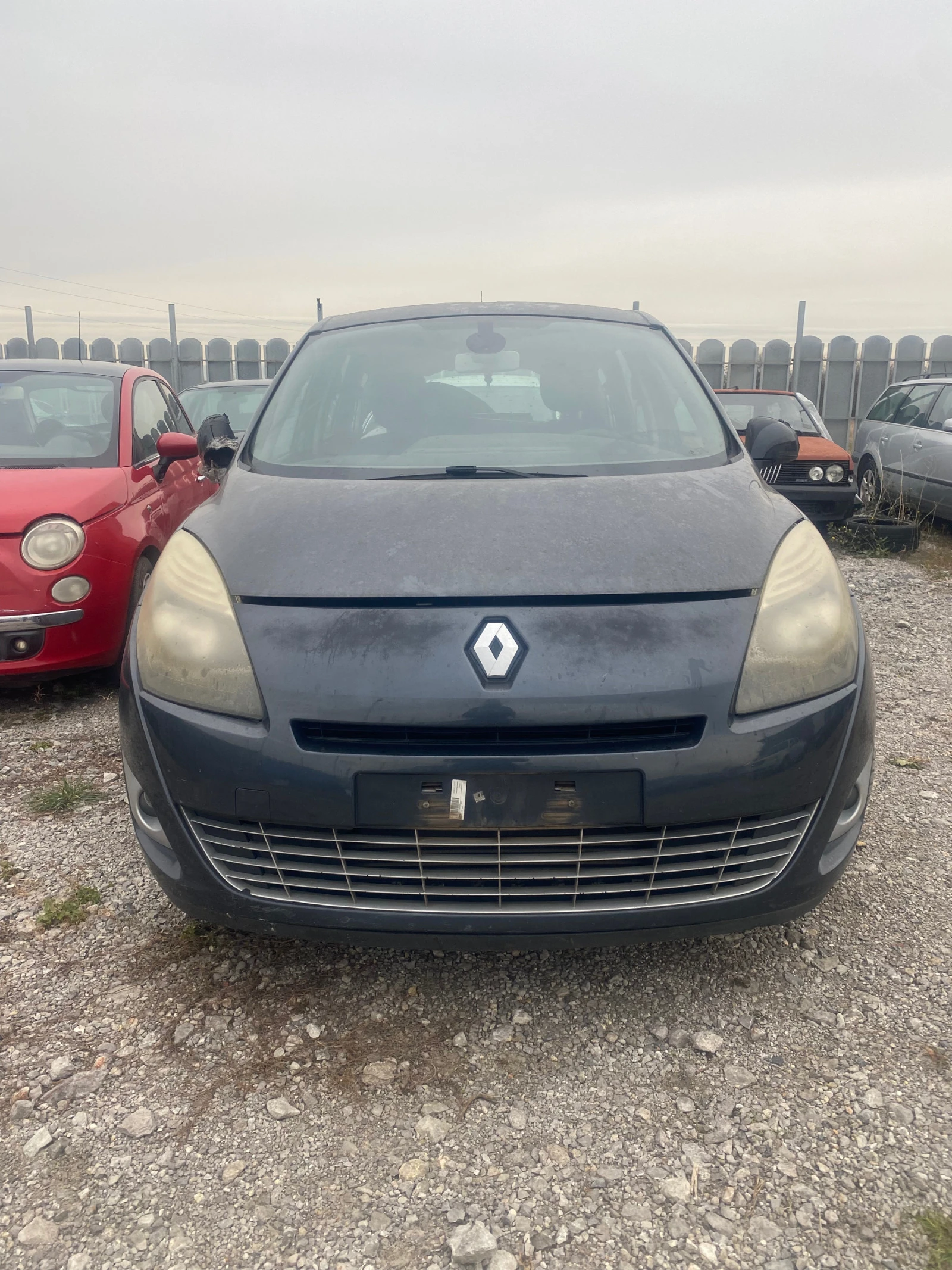 Renault Grand scenic 1.5 - изображение 6