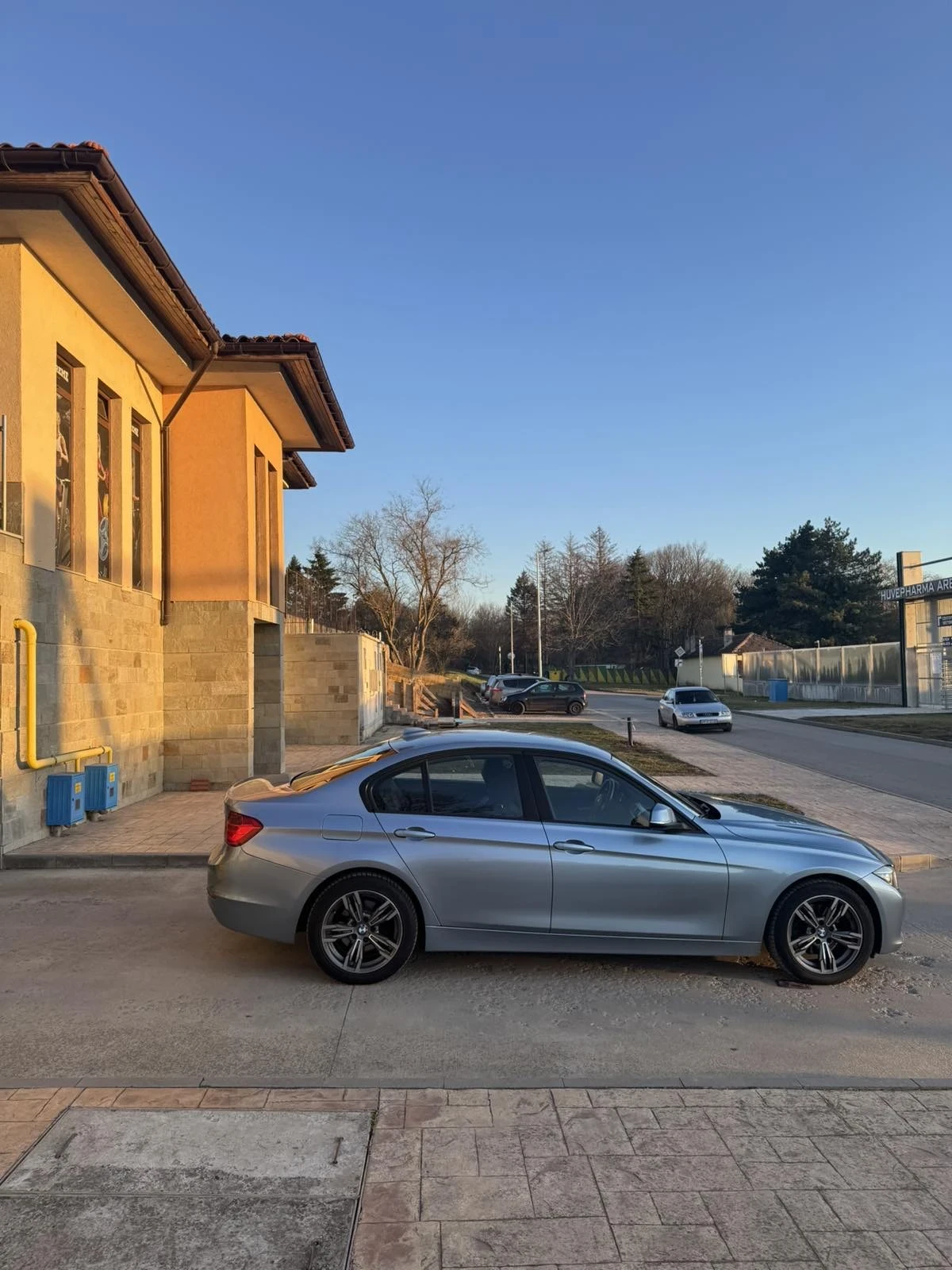 BMW 320 F30 Xdrive - изображение 4