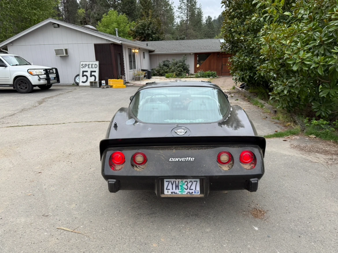 Chevrolet Corvette 5.7 25th Anniversary - изображение 4