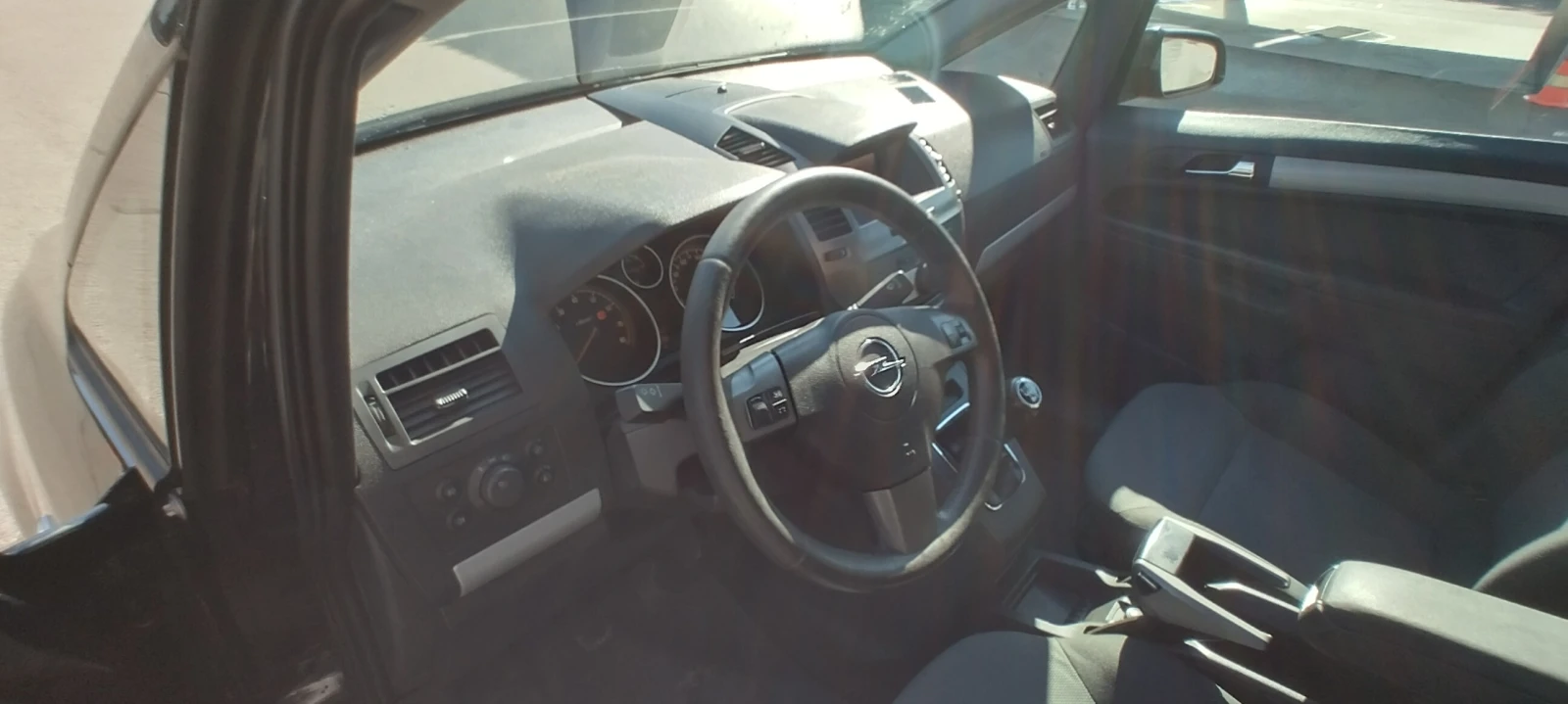 Opel Zafira B - изображение 8