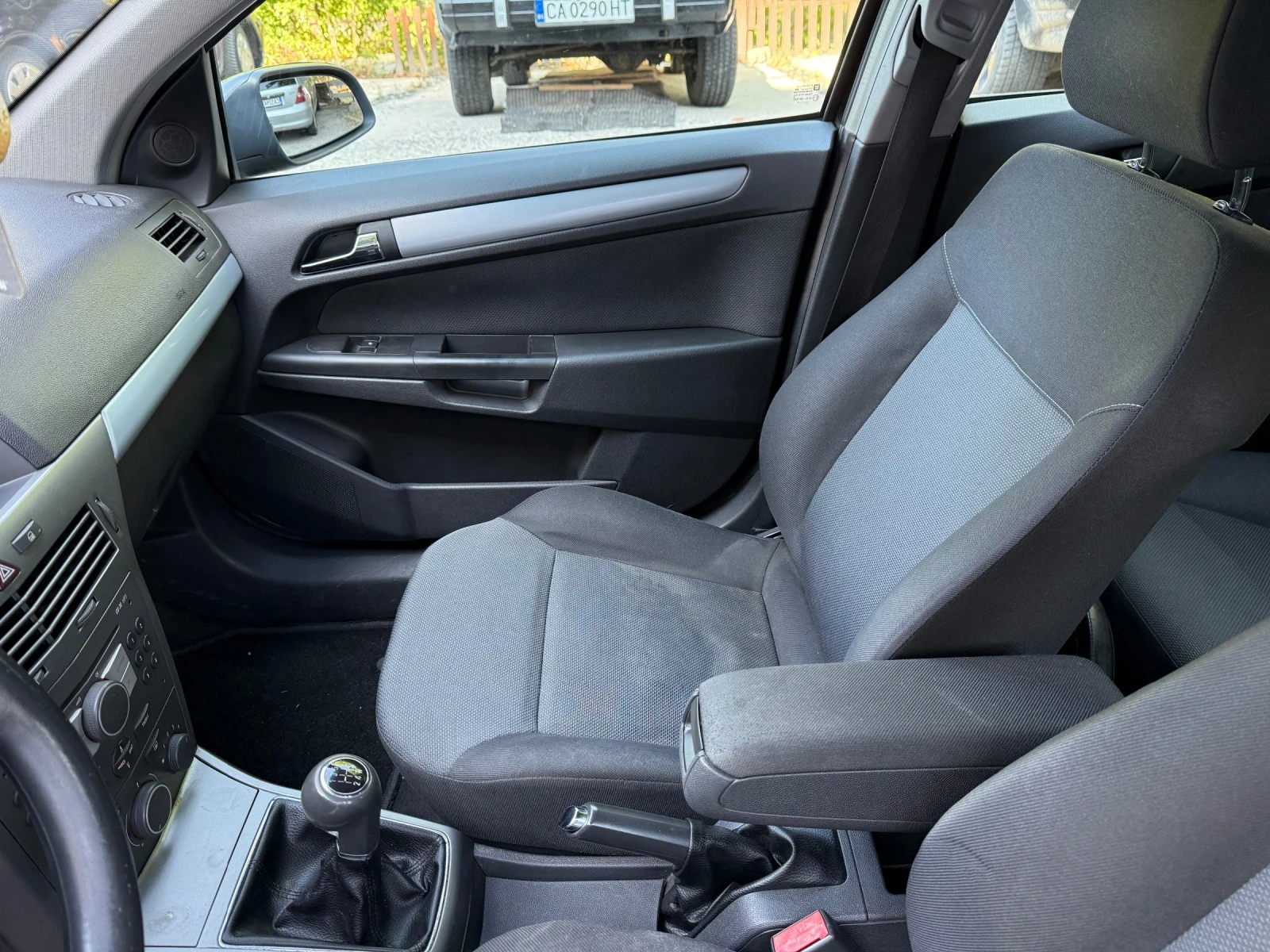 Opel Astra 1.7 Isuzu първи собственик в България от 8 години - изображение 9