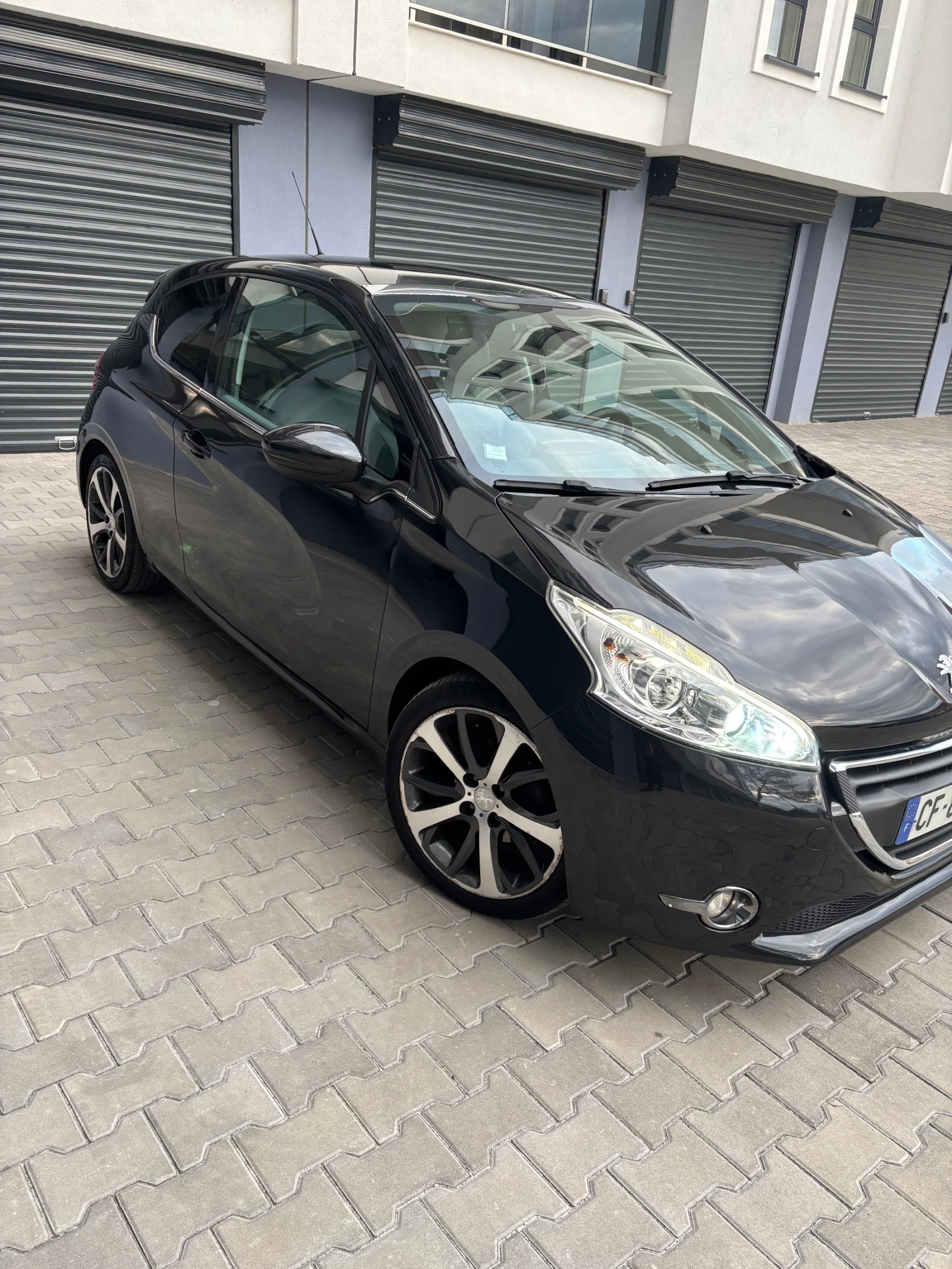 Peugeot 208 1.6HDI ALLURE* Подгрев* Нави* Панорама*  - изображение 4