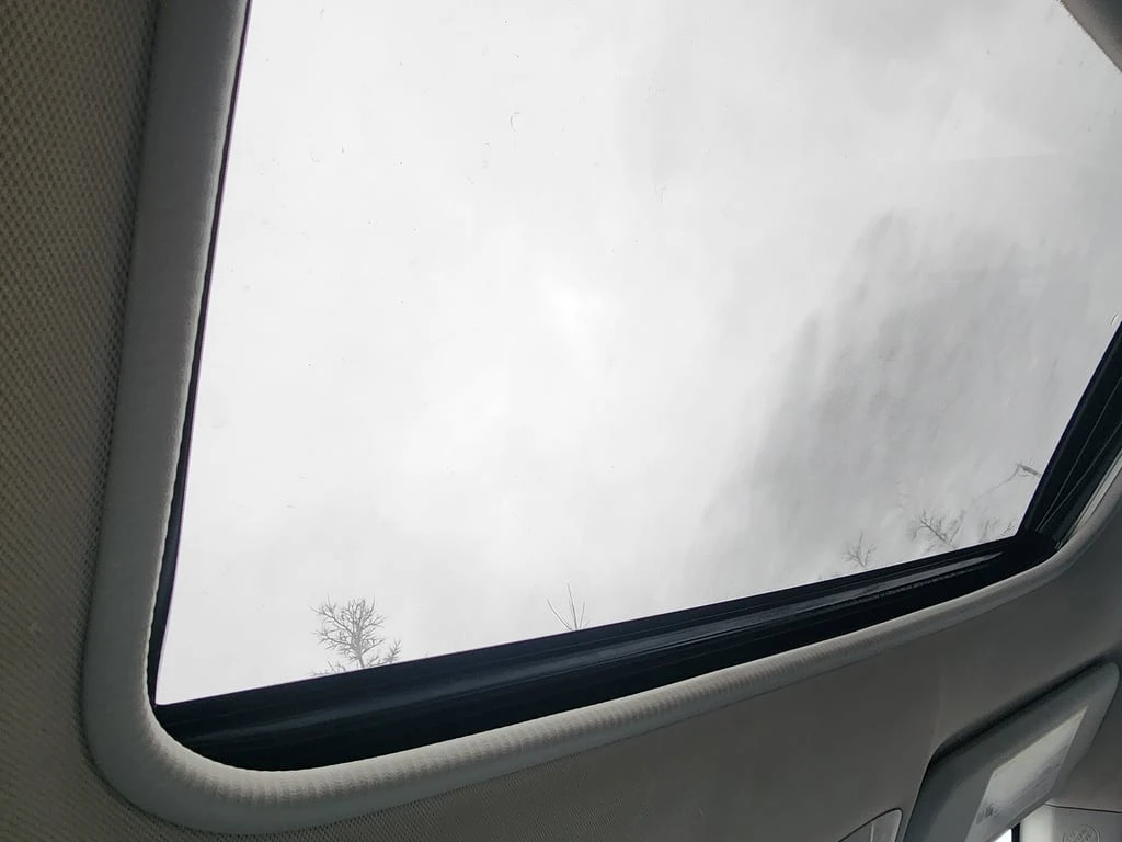 Toyota Corolla * 4dr Sdn * CARFAX * ���� �� �� | Mobile.bg � ����������� 11