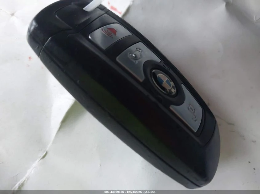 BMW M5 4.4L V-8 DI, DOHC, VVT, TURBO, 560HP Rear Wheel - изображение 3