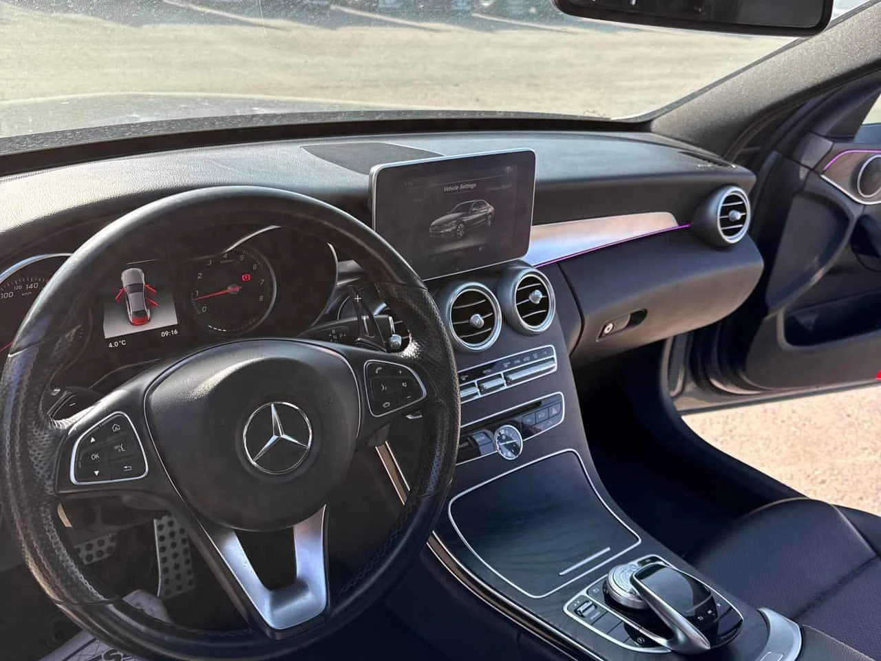 Mercedes-Benz C 300 * CARFAX * Панорама * Два ключа * , снимка 17 - Автомобили и джипове - 53965028