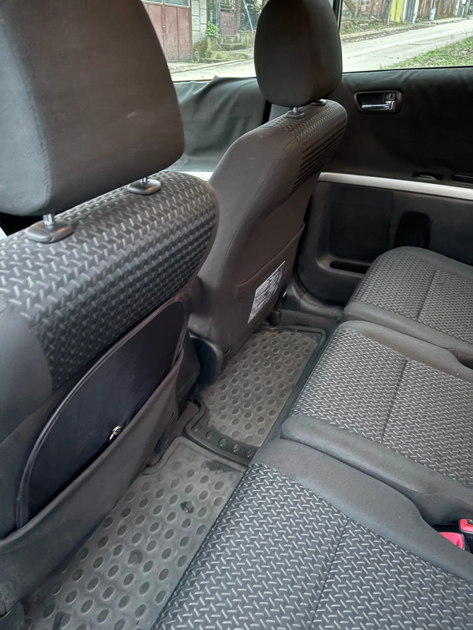 Toyota Corolla verso 1.6 facelift , снимка 14 - Автомобили и джипове - 53978429