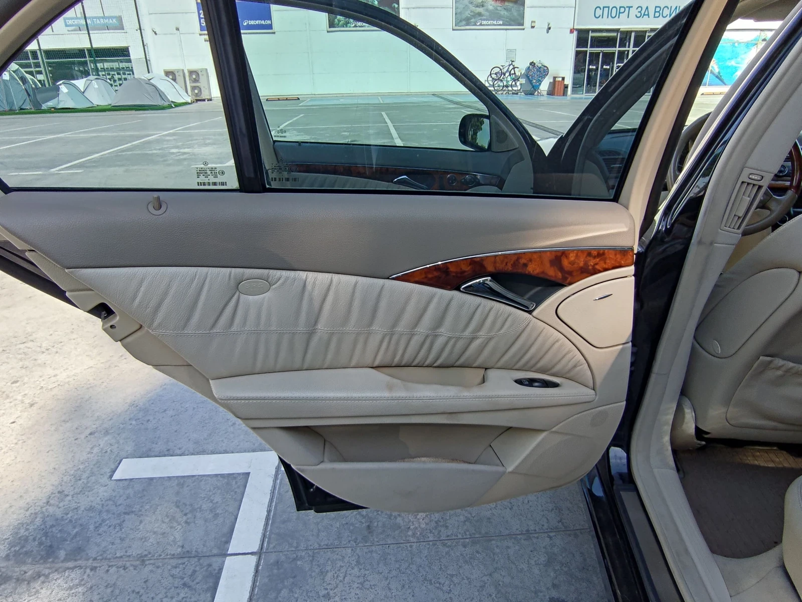 Mercedes-Benz E 500 W211, снимка 12 - Автомобили и джипове - 54946014