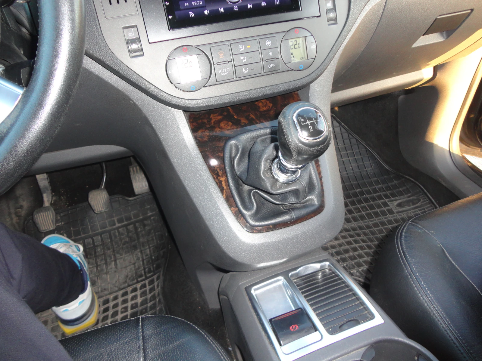 Ford C-max CHIA, снимка 8 - Автомобили и джипове - 55145403