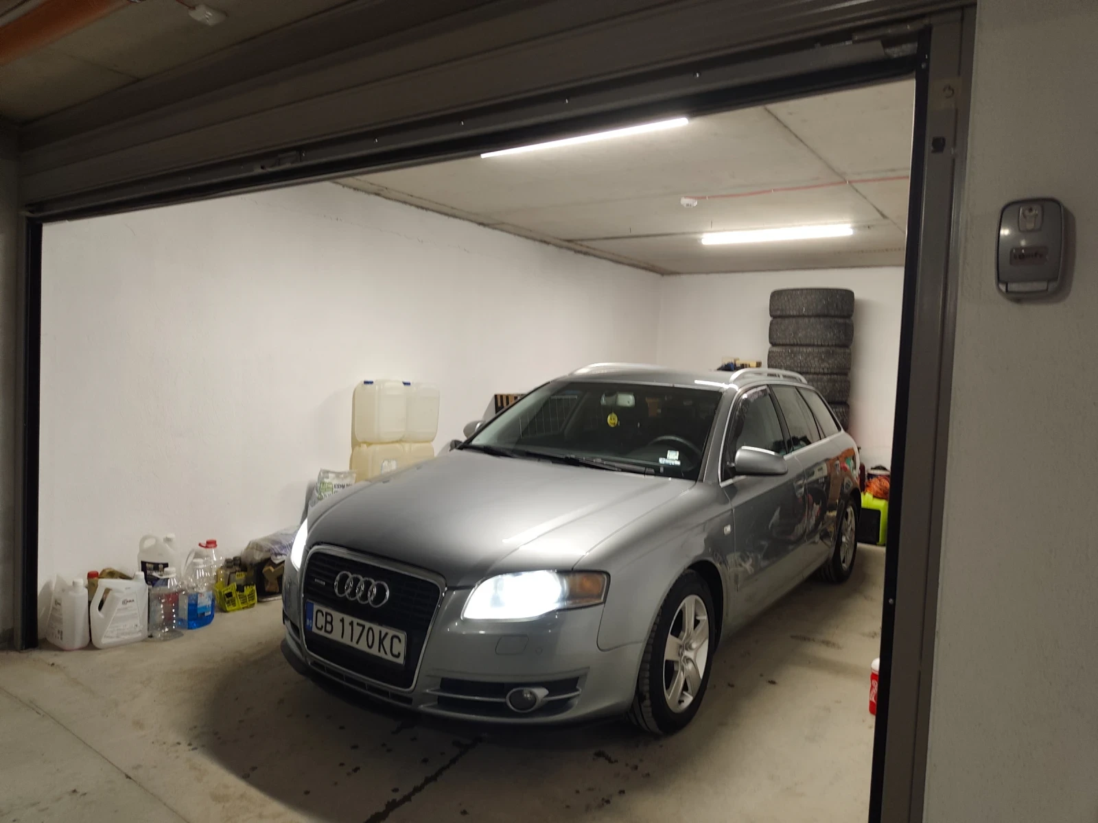 Audi A4, снимка 7 - Автомобили и джипове - 55242562