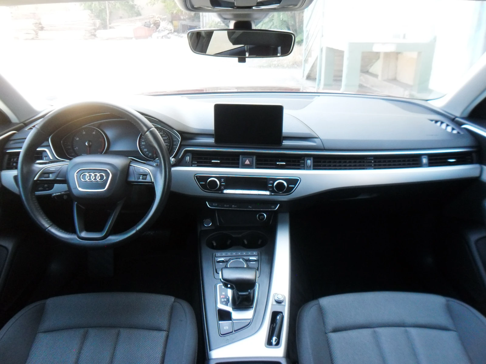 Audi A4 2, 0-TDI-AUTOMAT-ТОП, снимка 13 - Автомобили и джипове - 55629024