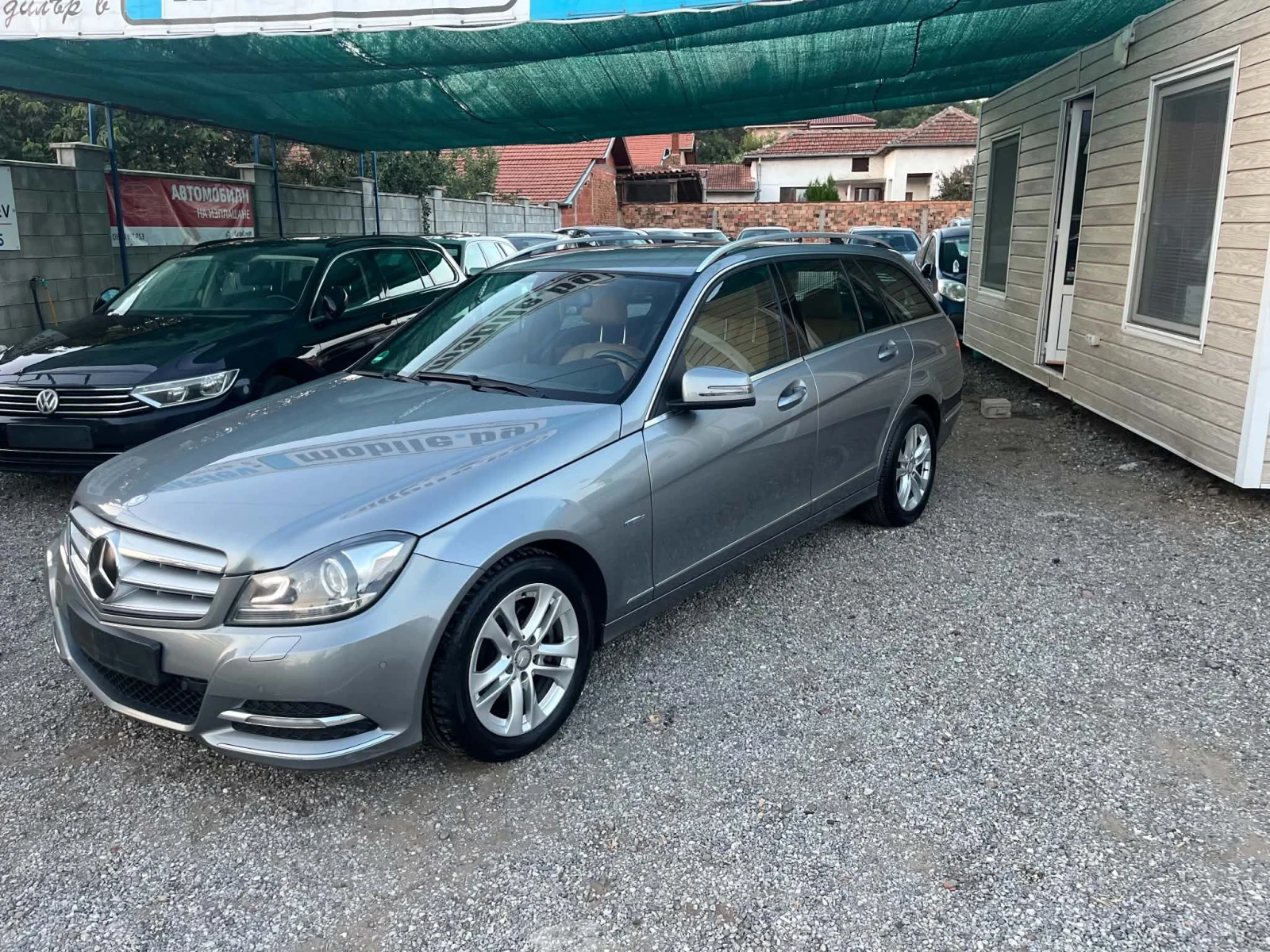 Mercedes-Benz C 250 4X4 DISTR LINEASIS HARM/KARDON, снимка 16 - Автомобили и джипове - 55675662
