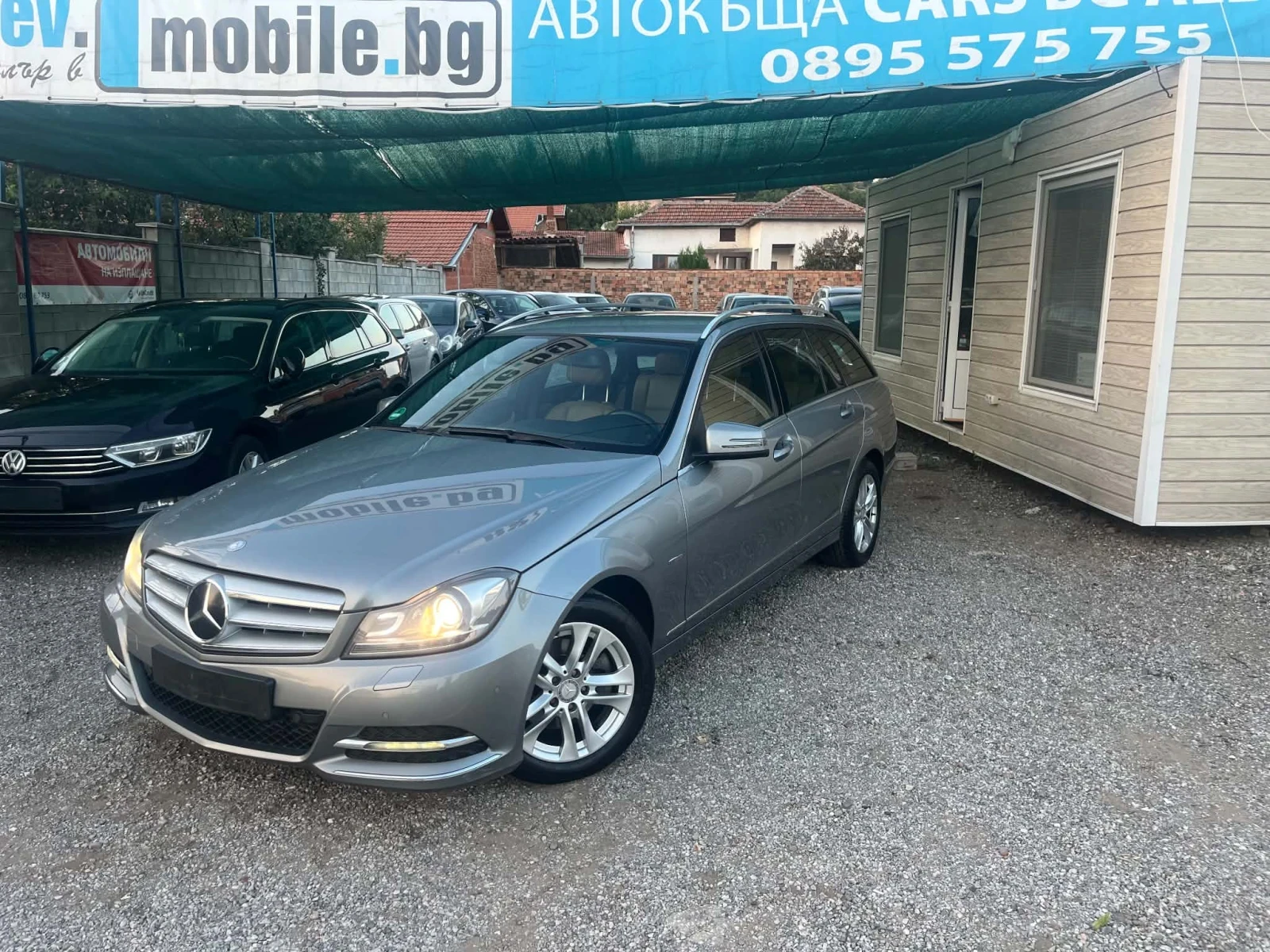 Mercedes-Benz C 250 4X4 DISTR LINEASIS HARM/KARDON, снимка 17 - Автомобили и джипове - 55675662