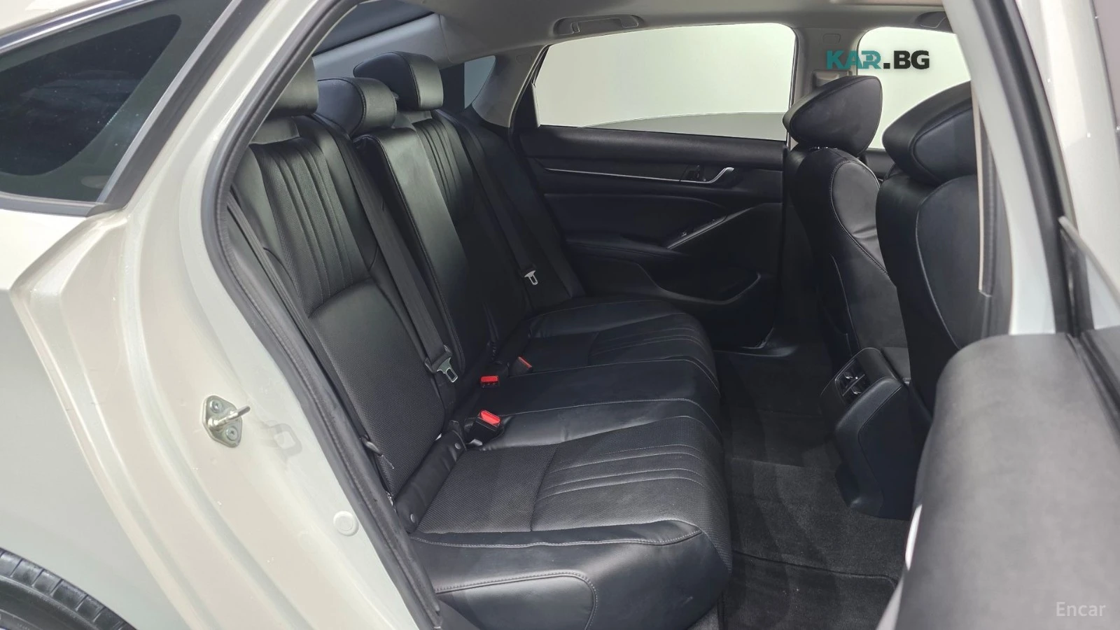 Honda Accord 2.0* HYBRID* EX-L* КОЖА* ПОДГРЕВ* ШИБИДАХ* КАМЕРА*, снимка 10 - Автомобили и джипове - 55692718