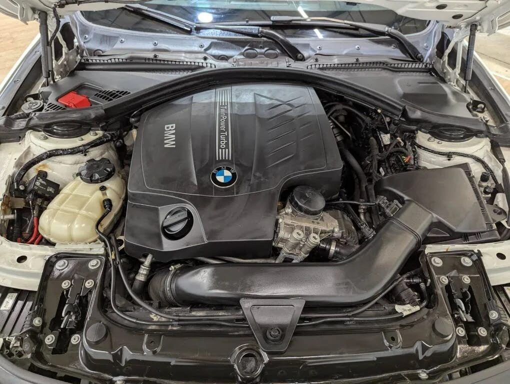 BMW 335 M* PERFORMANCE* XDRIVE* HARMON* KARDON* RECARO* , снимка 16 - Автомобили и джипове - 55988193